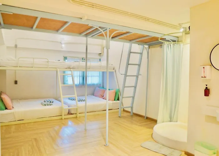 Hotel Group Bunk Khaosan Bangkok