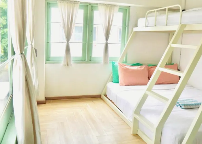 Group Bunk Khaosan