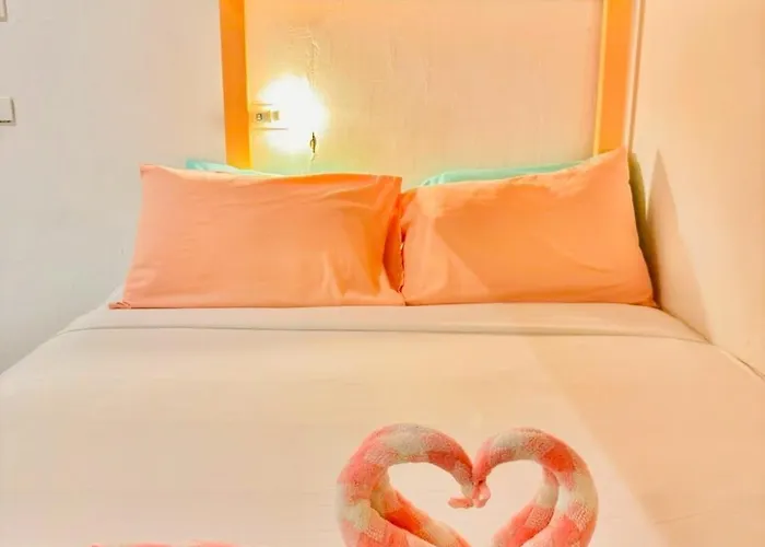 Hotel Group Bunk Khaosan 3*